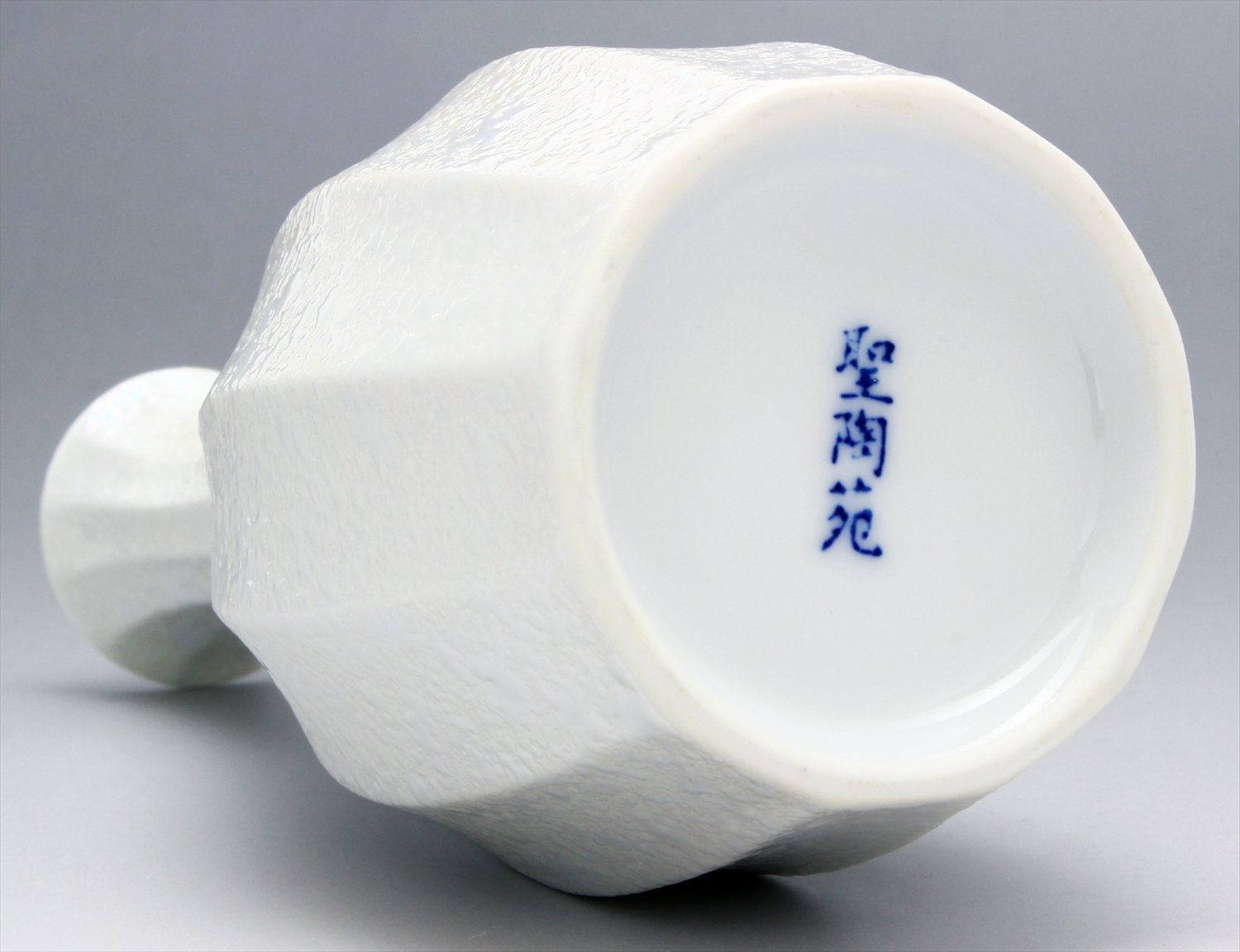 C084 陶製 蝦蟇 置物 Amazon.com: Arita Ware 98443 Seipotoen Tokuri白釉珍珠倒角: 居家與廚房