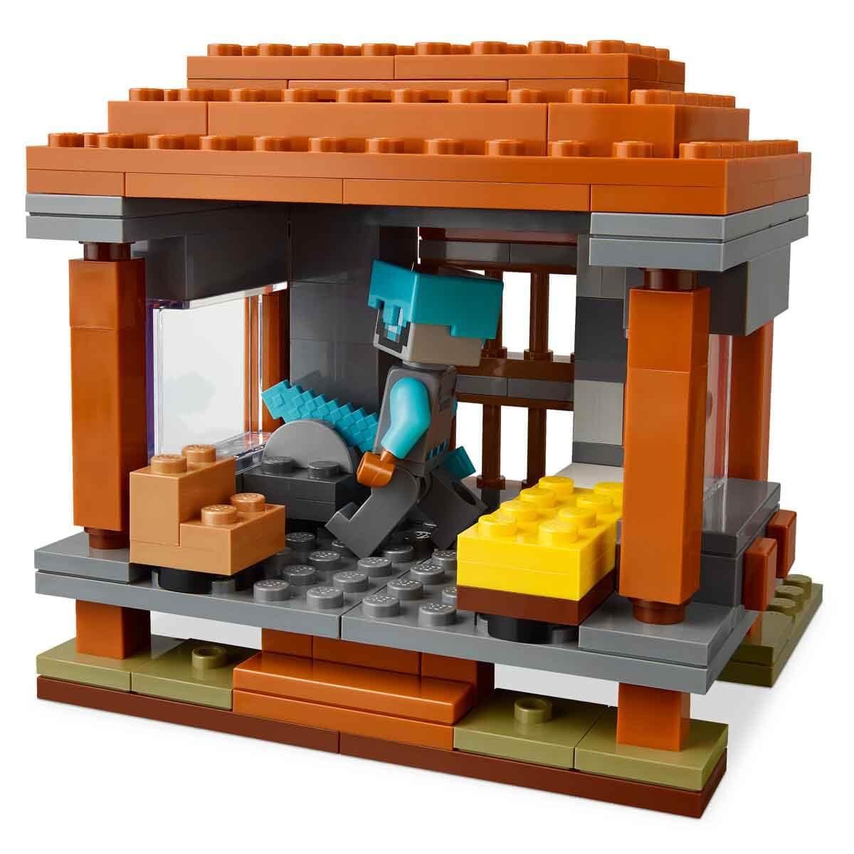 LEGO Minecraft L’Avamposto del Saccheggiatore e Predone - Giocattolo con Figura Snodabile del Razziatore con Funzione di Mascella Sferra Testate e Fortezza - Regalo per Gamer e Bambini 8+ Anni - 21278