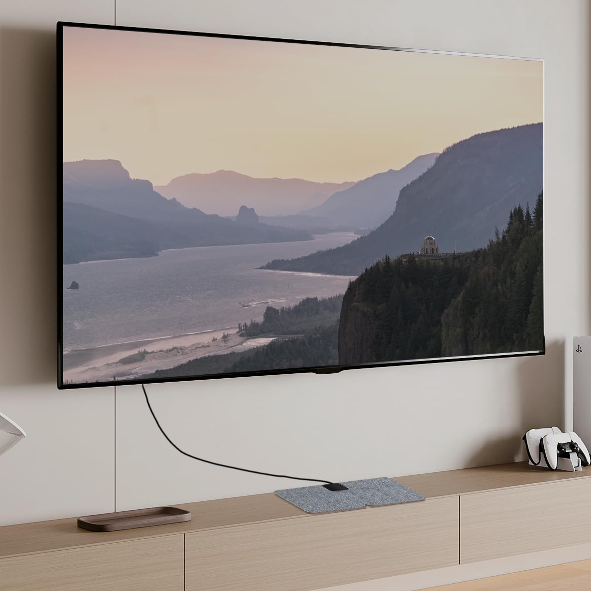 Five Star Antena de interior de TV HD amplificada ultrafina, rango de 60 millas, diseño plegable envuelto en tela para canales 4K 1080P VHF UHF para canales locales gratuitos, TV NEXTGEN, fácil