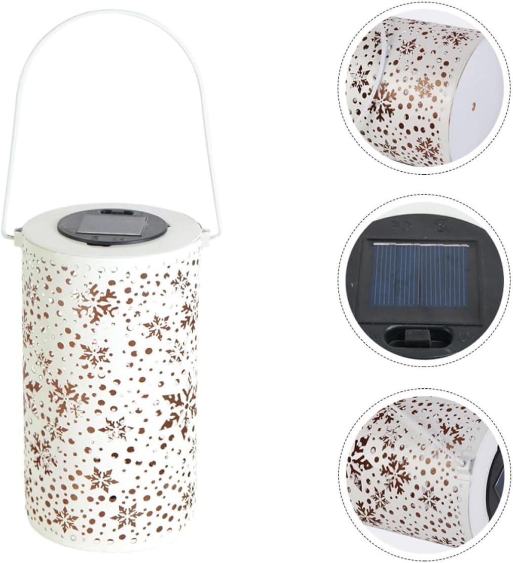 Outdoor Decorative Iron Work Light with Hollow-Out Design, Solar Garden Lamp with Ip44 Protection and Snowflake Projection, for Yard and Outdoor Decoration