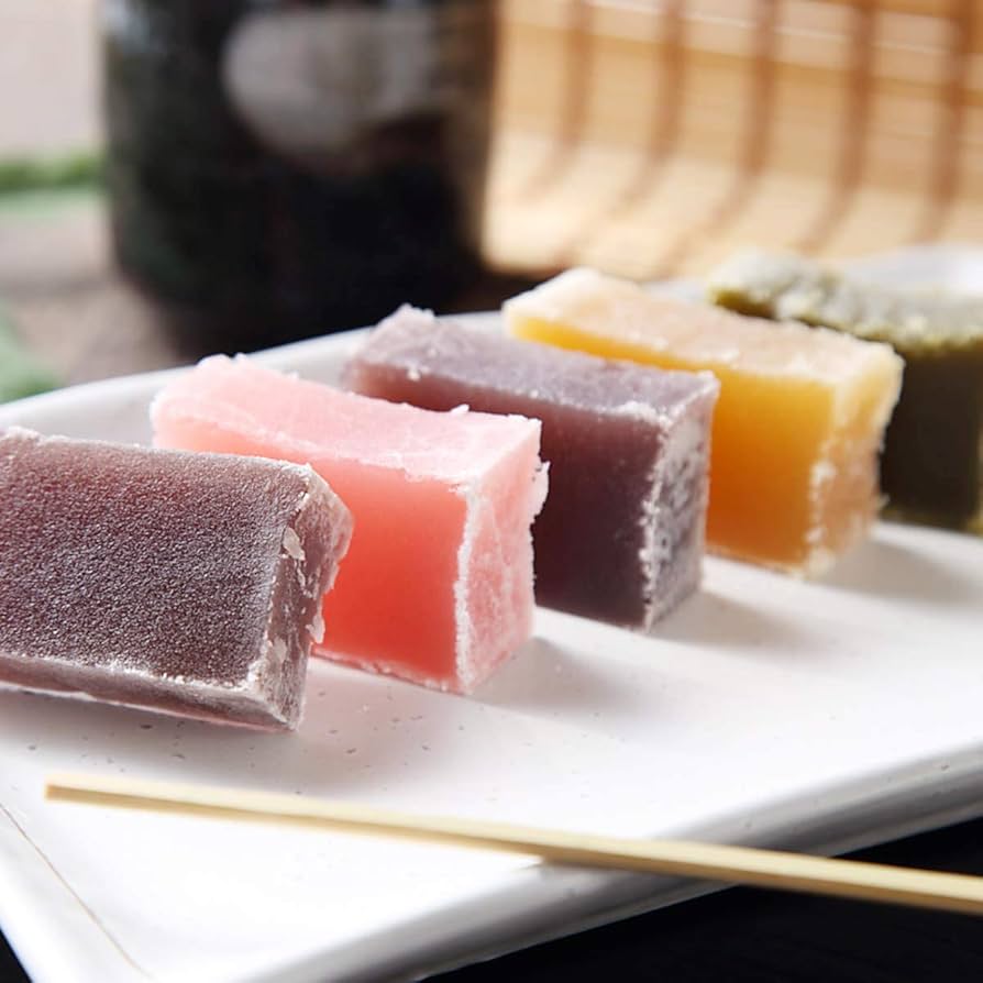 即発送　とらや　竹皮包羊羹　5本詰合　期間限定品照紅葉入り　17000円相当 竹皮包羊羹5本入｜大丸松坂屋オンラインストア【公式通販】