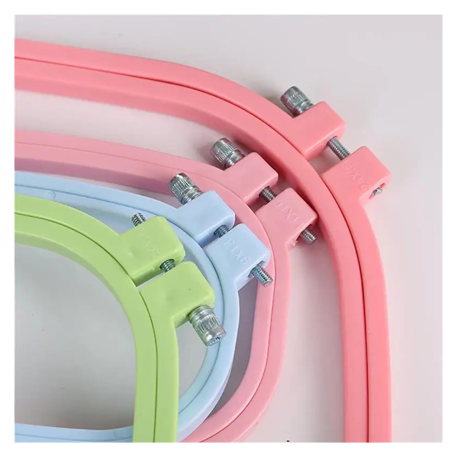 MRKU Soporte para Bastidor de Bordado DIY, Kit de Costura para Punto de Cruz, Mini Herramienta de Costura, Juego de Marco de plástico Redondo para Manualidades con Aguja