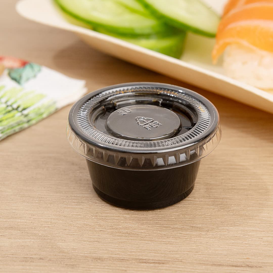 Restaurantware RWP0618B RW Base - Vaso redondo de plástico negro de 0.8 onzas, 1 3/4 x 1 3/4 x 1 pulgadas, caja de 2000 unidades