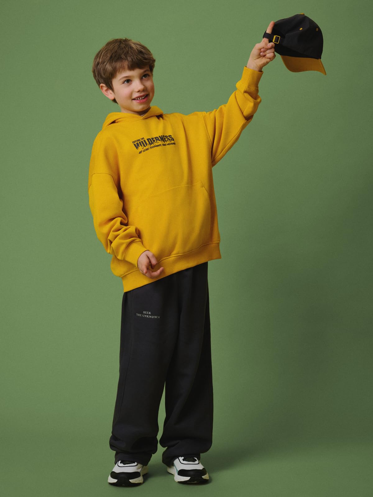 4F BLUZA DRESOWA CHŁOPIĘCA LOOSE OCIEPLANA