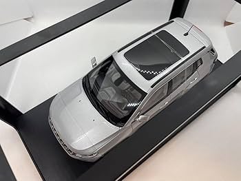 Amazon.co.jp: GAC FCA 1/18 ジープ コンパス COMPASS シルバー