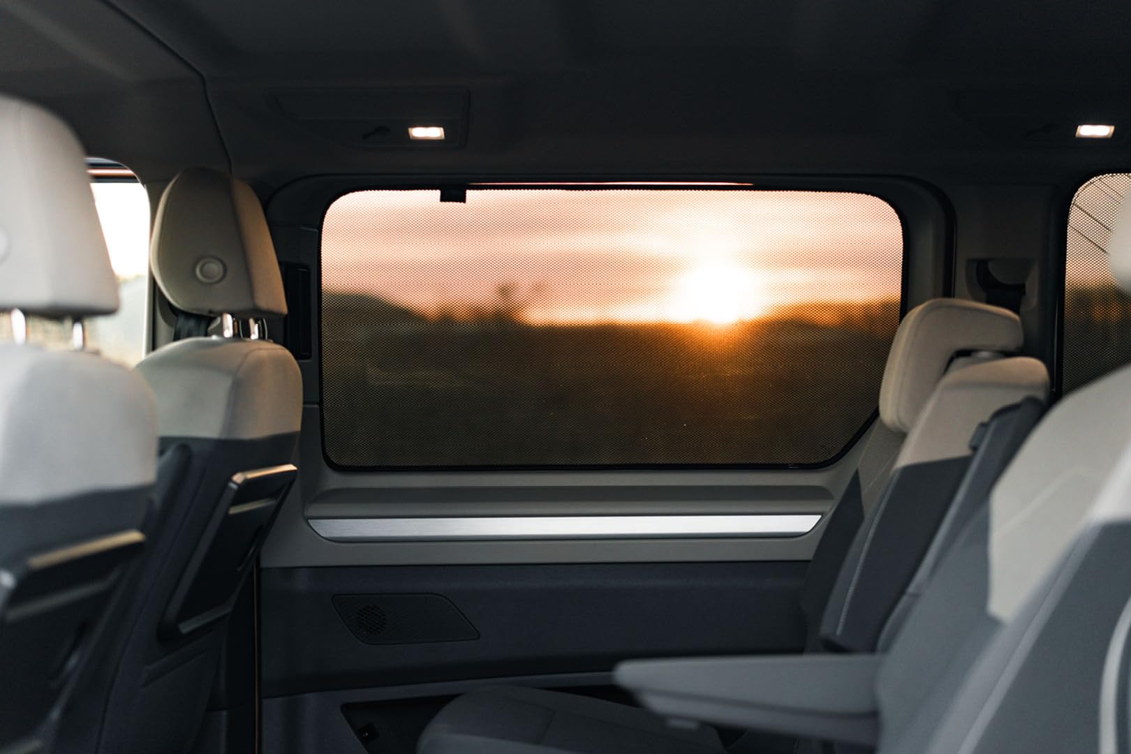 Car Shades Jeu de Pare-Soleil sur Mesure pour Voiture