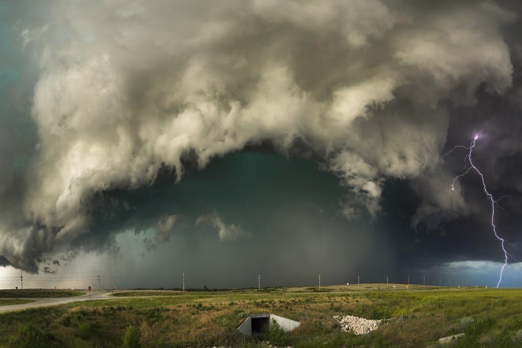 Thunderstorm Stormy Weather Kansas Landscape Photo Photograph Cool Wall Art Print Poster 36x24