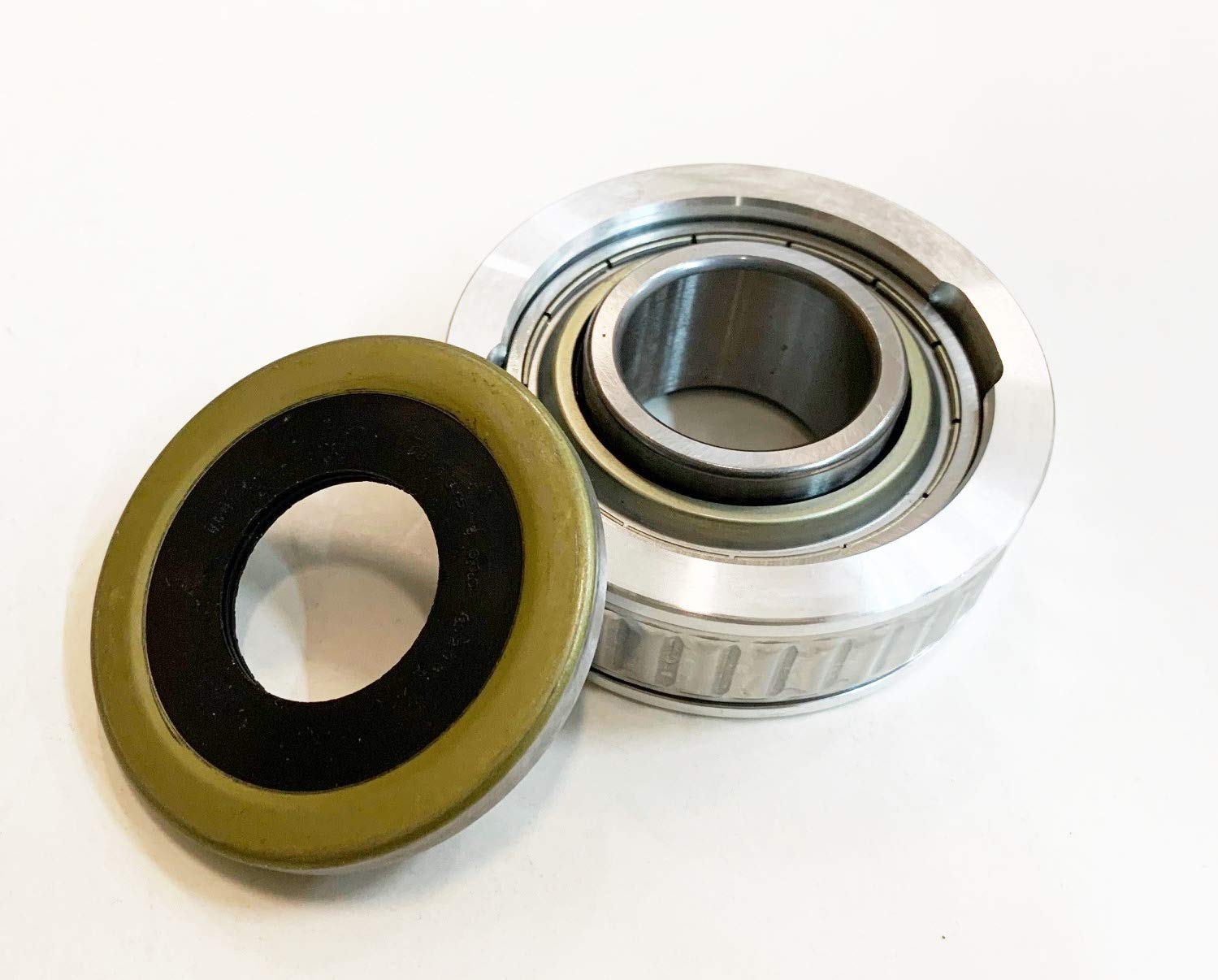 Amazon.com: A.A Gimbal Bearing Seal Kit Replaces MerCruiser Gimbal