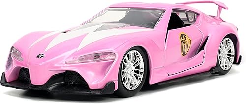 Mighty Morphin Power Rangers 1:32 Toyota FT-1 Concept - Auto fundido a presión con figura de Ranger rosa de 1.65 pulgadas, juguetes para niños y