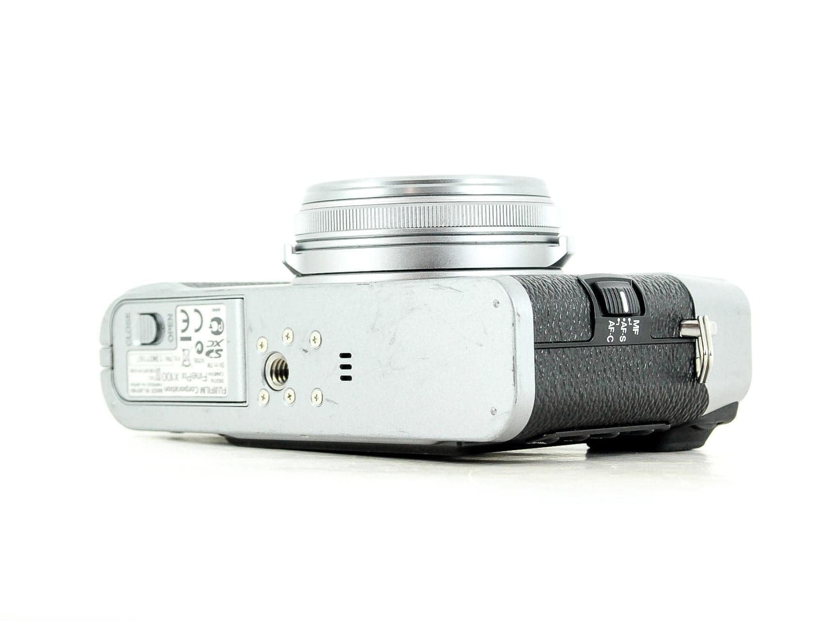Amazon | Fujifilm FinePix x100 シルバー デジタルカメラ