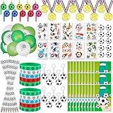 117pcs Fußball Party Mitgebsel Kinder WM 2022 Fußball Give Aways Medaillen Fußball Schlüsselanhänger Trillerpfeife Ballon Armbänder Tattoo Bleistift Geschenk Taschen Fussball Geschenke Junge Mädchen
