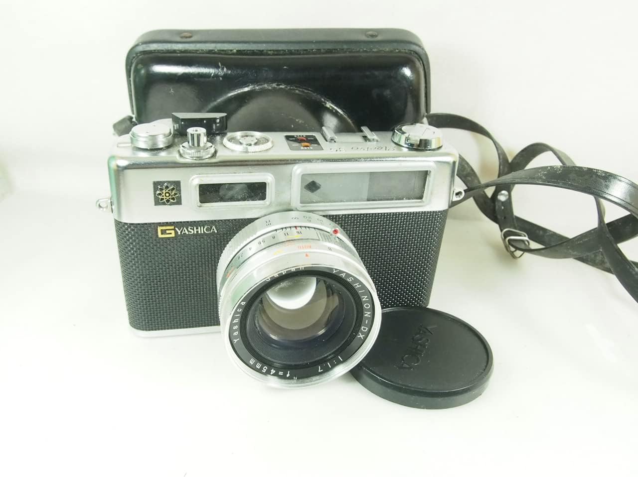YASHICA ELECTRO 35 RANGEFINDER CAMERA