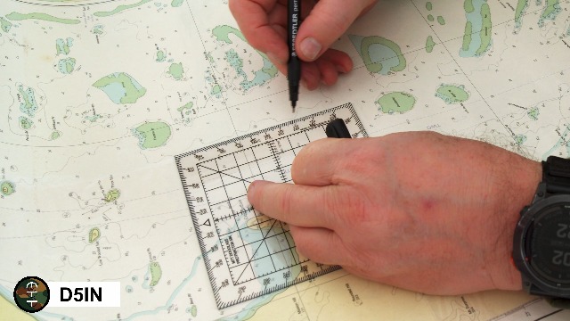 MTT PL Douglas Rapporteur Gradué En Degrés Pour Mesurer L'angle Et Tracer Des Cartes Pour L'extérieur, La Navigation Marine Ou Aérienne Avec Carte Et Boussole, Randonnée, Course D'orientation Et