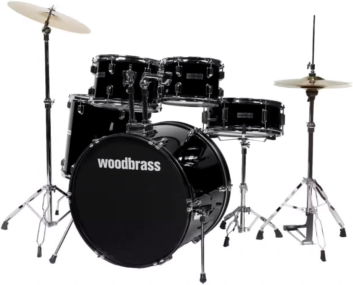 Woodbrass AD100 - Batteria nera lucida, ideale per principianti, pronta all'uso, accessori inclusi - Kit batteria acustica completa fusti di pioppo
