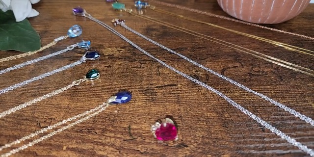 Pendentif Ancien XIXe Siècle Fleur En Or Rose 18 Carats Avec Améthyste - Bijou Vintage