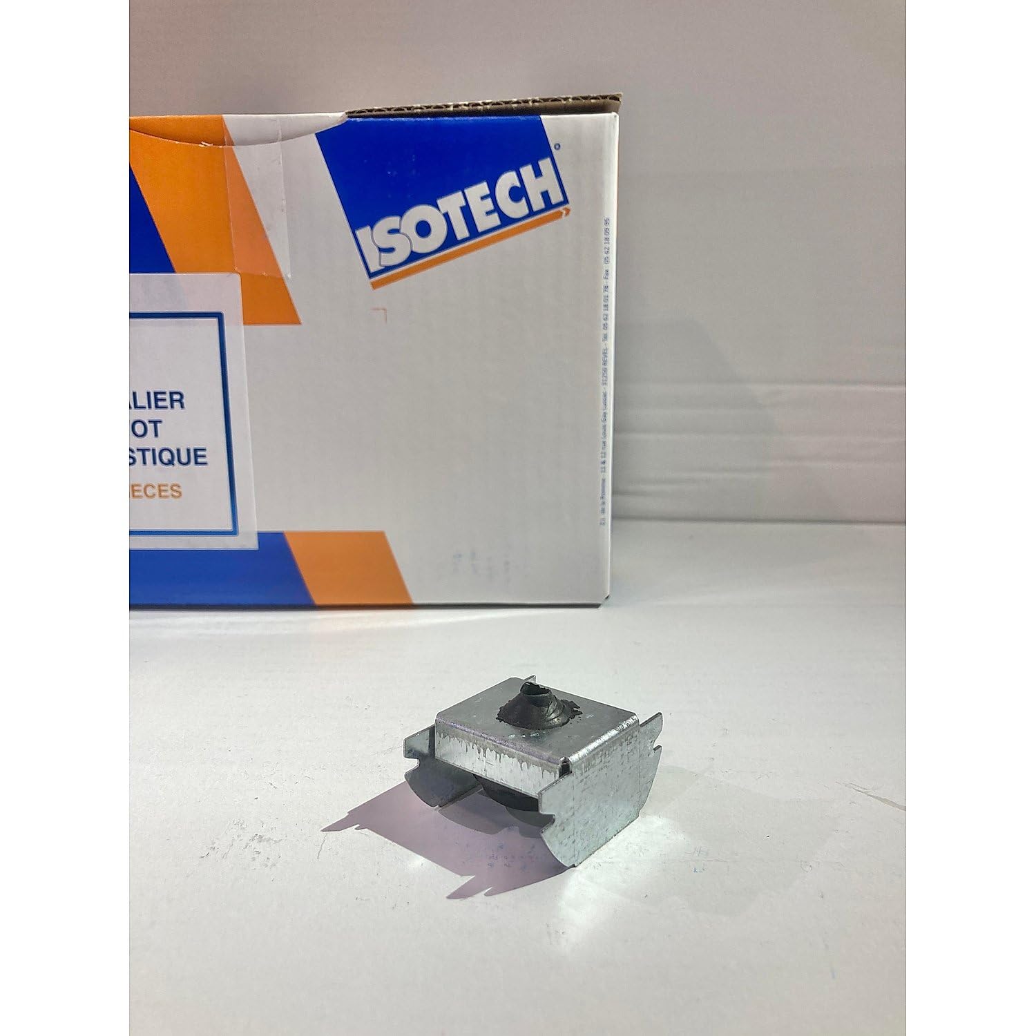 PSP ISOTECH Boite de 50 cavalier pivot acoustique plaque de plâtre pour fourrures F47 et F45 - Accessoires isolation : plafond et cloison