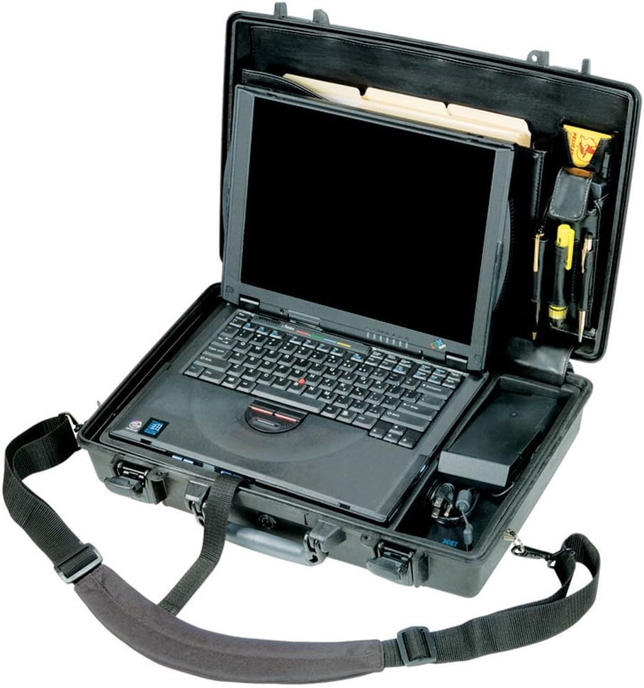 Pelican 1490CC1 Laptop Case (Black)