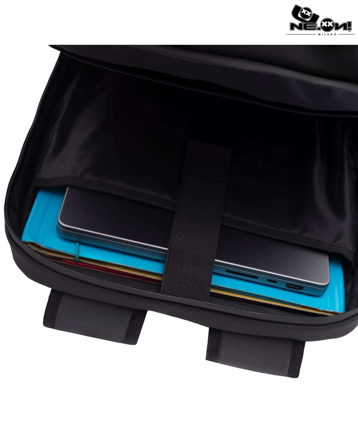 NE.ON! Milano Zaino Donna Uomo Porta PC, Impermeabile ed Elegante, Perfetto per Lavoro, Università, Scuola e Viaggi. Design Compatto, Comfort Ergonomico, Versatile, Professionale da 12 e 17 Litri