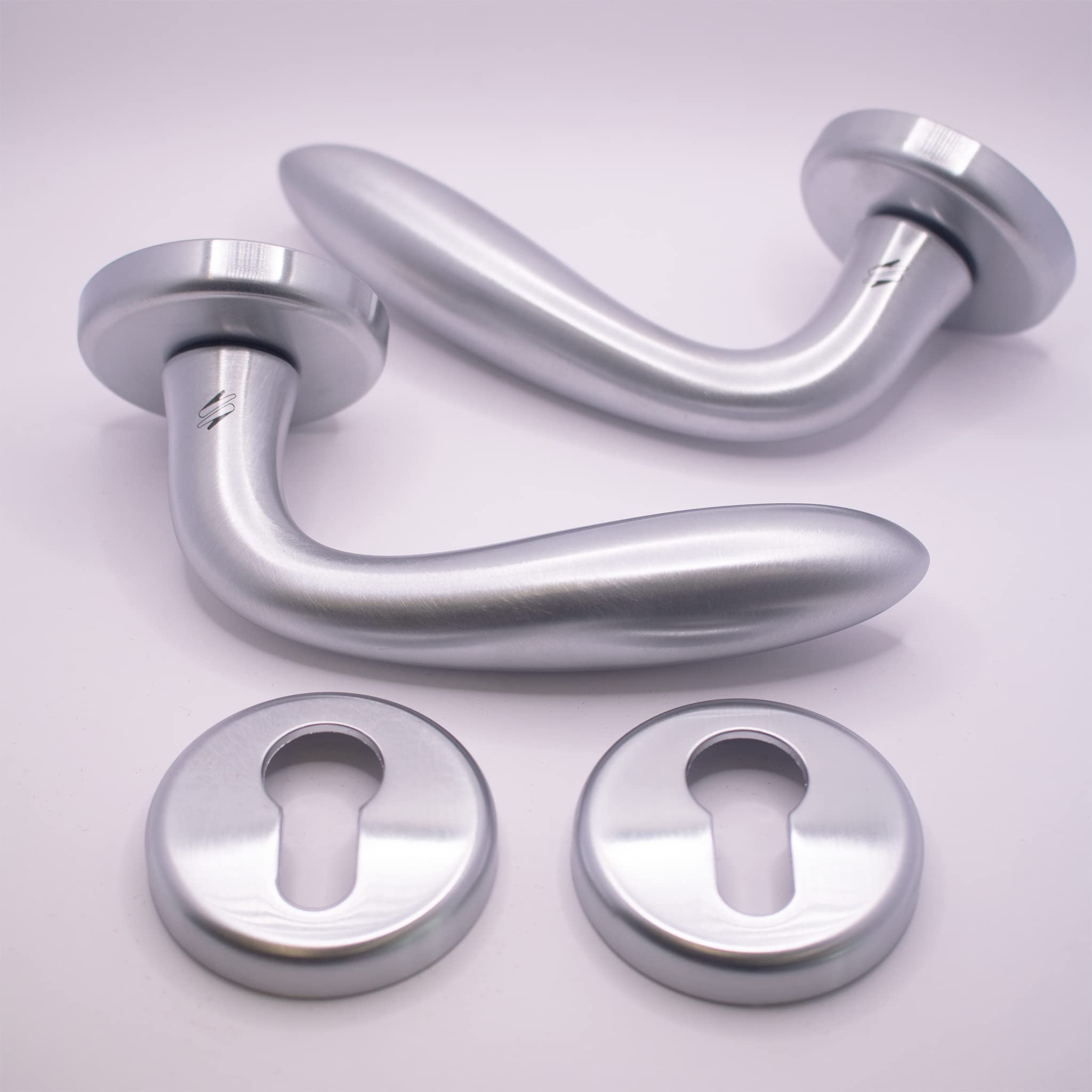 Colombo Decorative Brass Door Handle on Rosette with lock and cylinder, (Model: Mach), Italian made (Chrome)