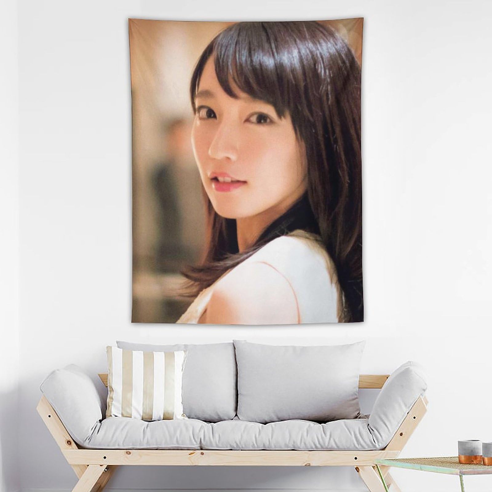 Amazon.co.jp: 女優の「吉岡里帆」写真 (67) タペストリー 芸術