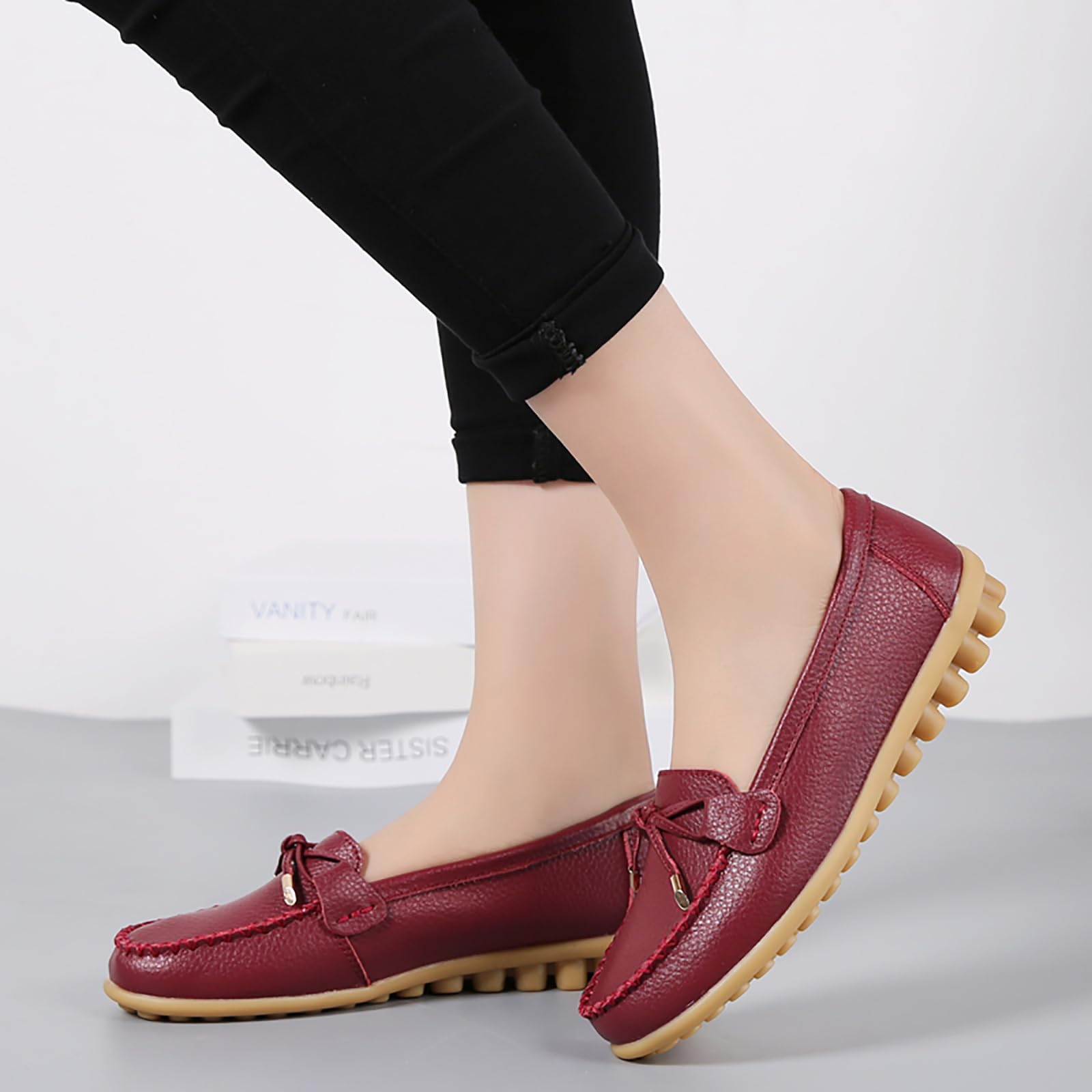 Sunporx Mujeres Cómodo Mocasines Cuero Punta Redonda Conducir Mocasines Casual Caminar Mujeres Slip on