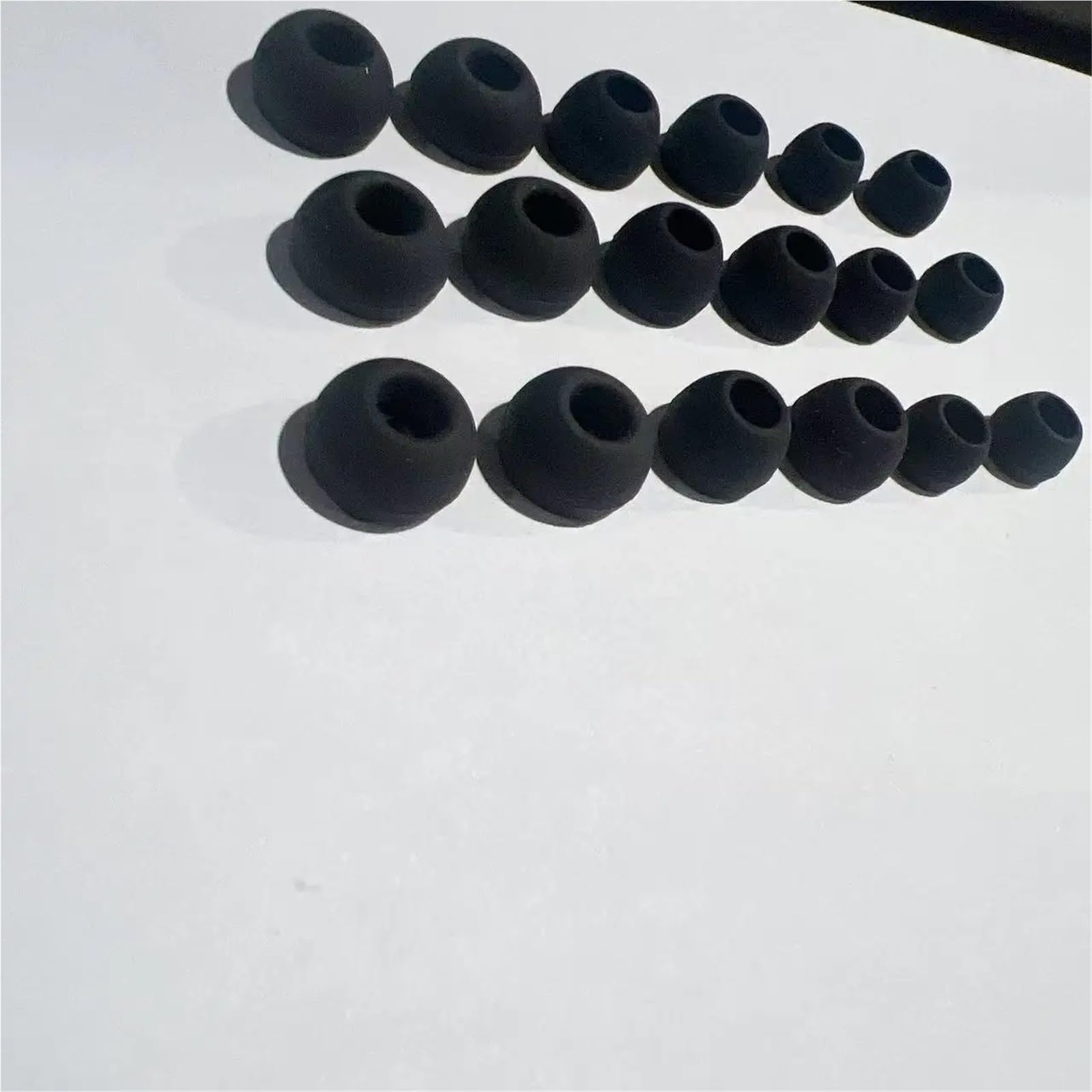 Lot de 180 embouts de rechange en silicone pour écouteurs intra-auriculaires (noir)