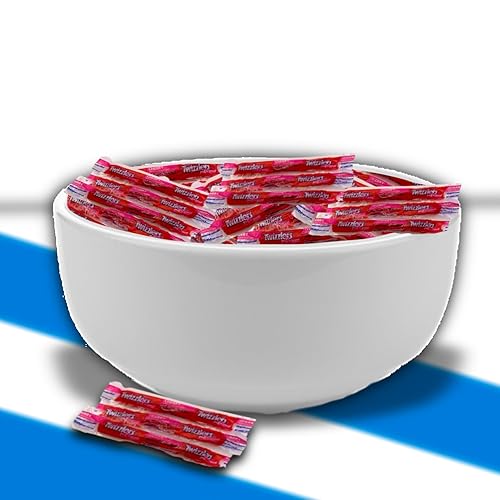 Miniatura 4 de CandyKrave Twizlers Pull N Peel - Caramelos de cereza con sabor a cereza (3 libras, más de 105 piezas) dulces Twizlers envueltos individualmente a