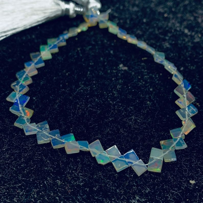 Perles en opale pour collier et bracelet à porter au quotidien ou pour les grandes occasions