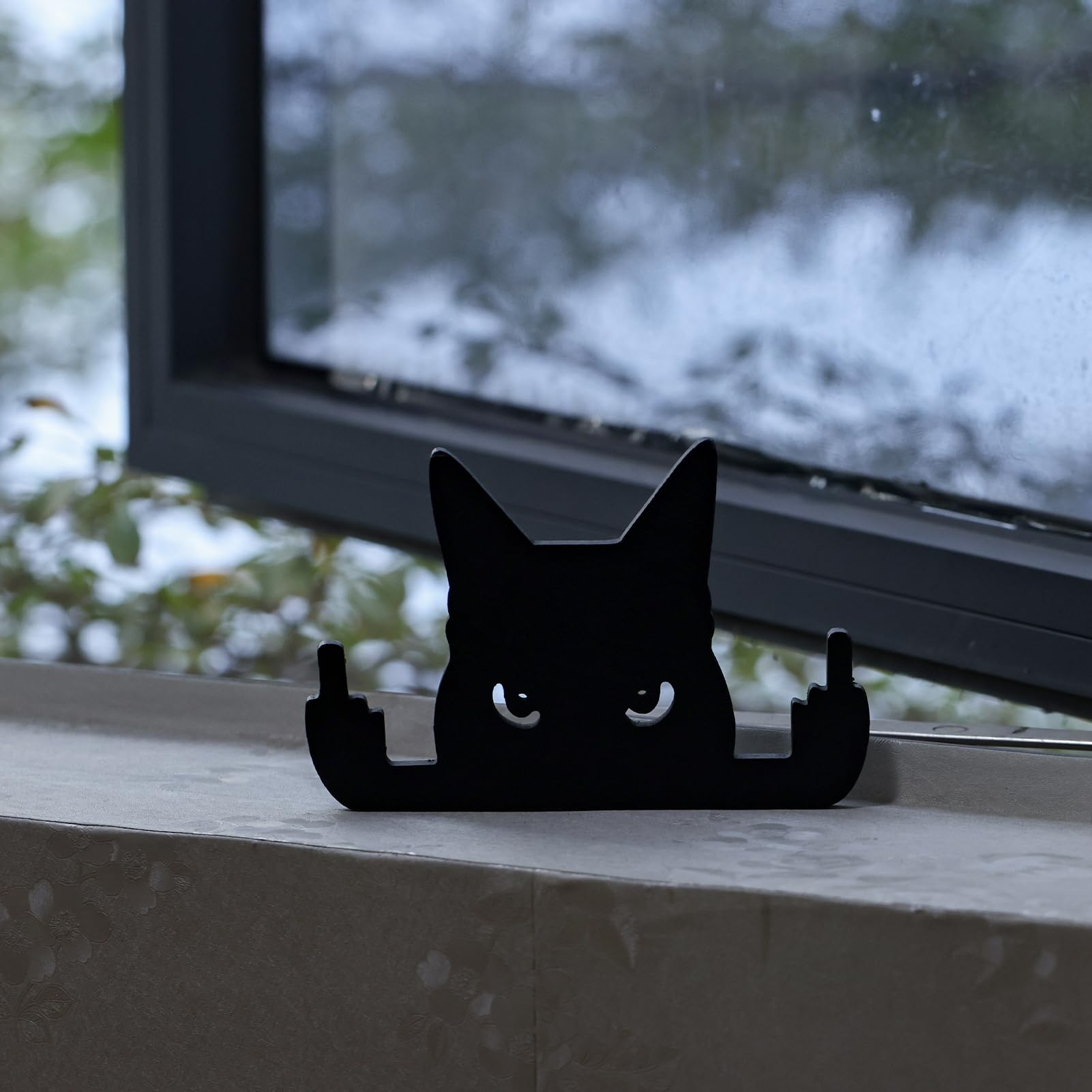 5.9" Black Cat Middle Finger Decor Funny Black Cat Gifts, Middle Animal Finger Decor Suitable for Office Desk, Windowsill, Tabletop
