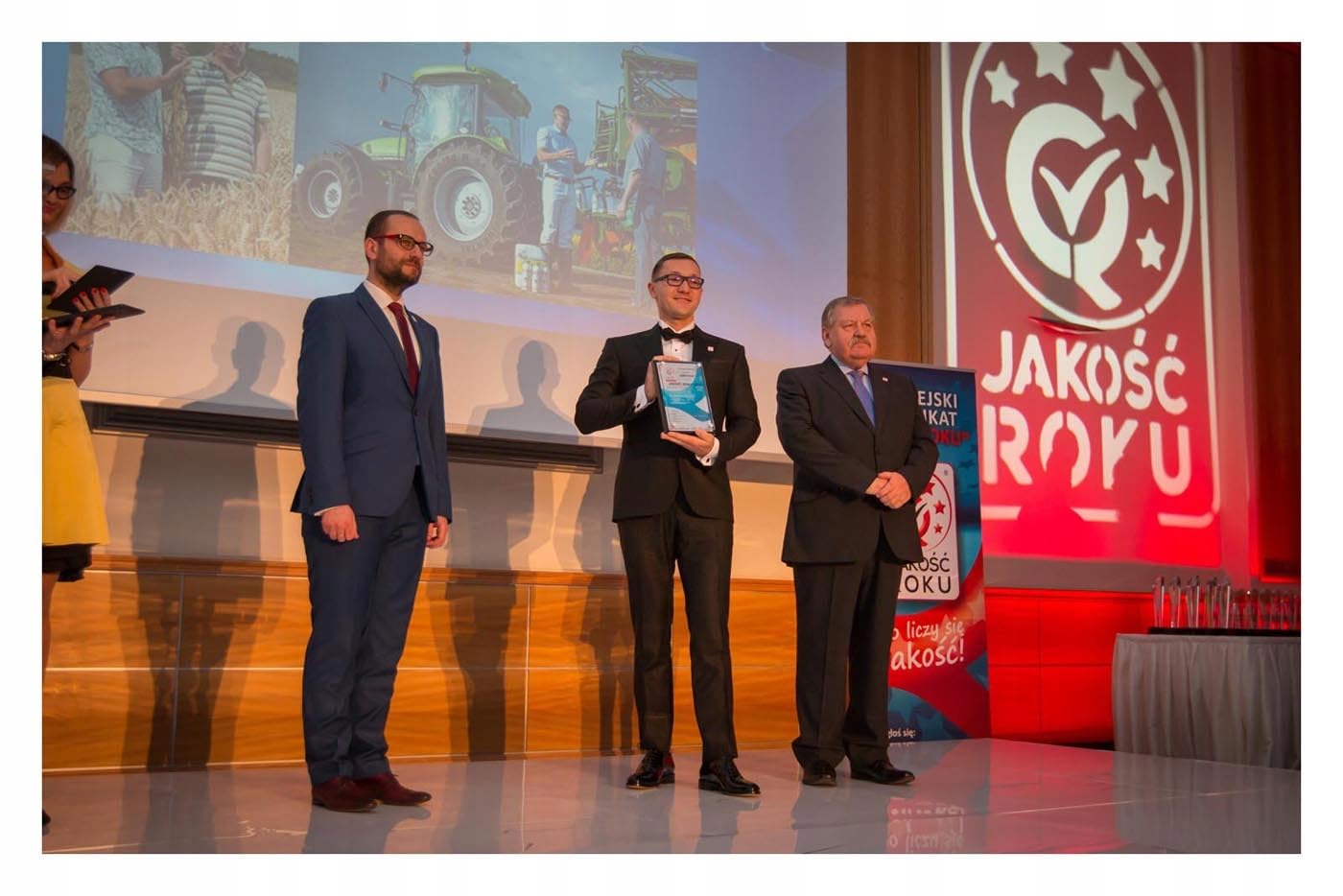 ORO COMPLEX 10KG - Wysoce skuteczny specjalny nawóz do pielęgnacji trawnika i zwalczania mchu