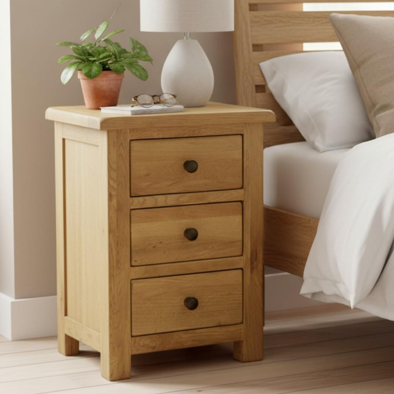 GROFurniture XL Oak Bedside Table 3 Drawer Large Bedside Cabinets - Solid Wooden Bedside Tables with Drawers Oak Side Table Bedroom Furniture Rady Assembled