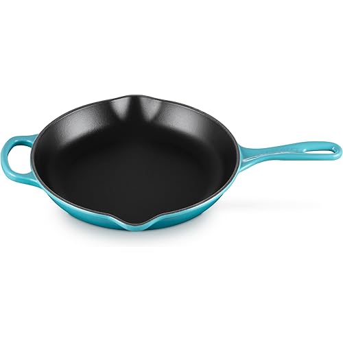 Le Creuset Enameled Cast Iron Signature Iron Handle Skillet, 10.25" (1-3/4 qt.), Caribbean