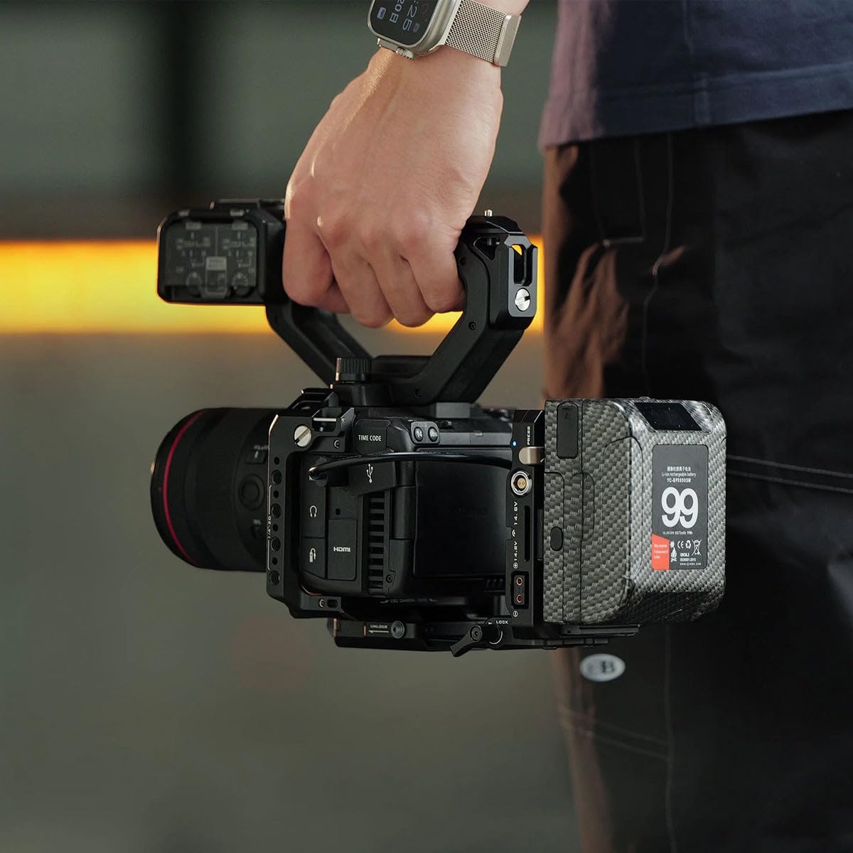 Tilta Gabbia C50, Gabbia Completa per Fotocamera Compatibile con C50 con Morsetti per Cavi - Nero - Nero TA-T93-FCC-B