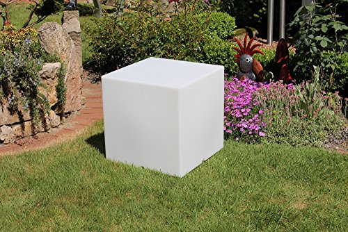 Preisvergleich Produktbild Beauty.Scouts LED Leuchtwürfel Roma weiss inkl Fernbedienung 40cm Lichtwürfel Gartenwürfel wetter- und bruchfest IP44
