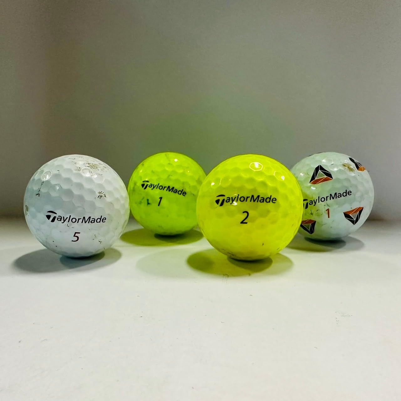 テーラーメイドロストボール年式種類混合 練習用 82個 テーラーメイドロストボール年式種類混合 練習用 82個 TaylorMade