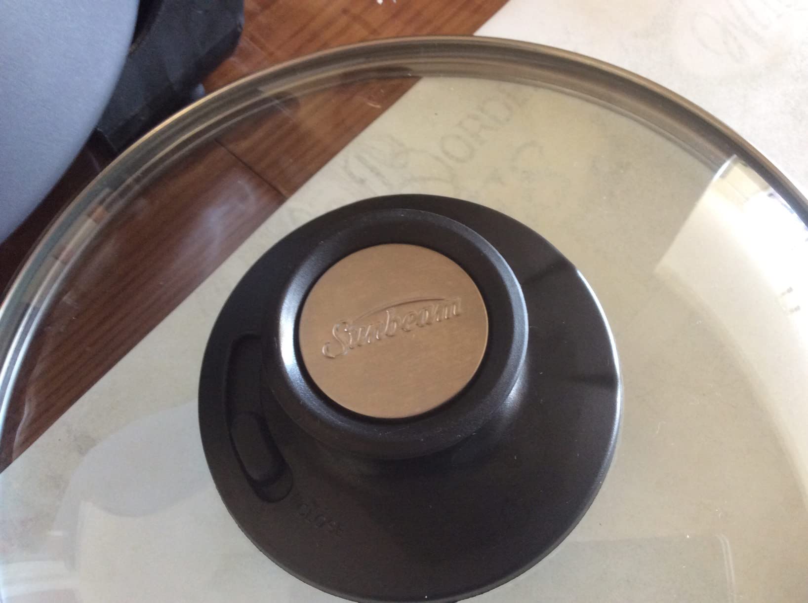 Sunbeam DF4500 Multi Cooker Deep Fryer with Lid 5L Capacity 1600W