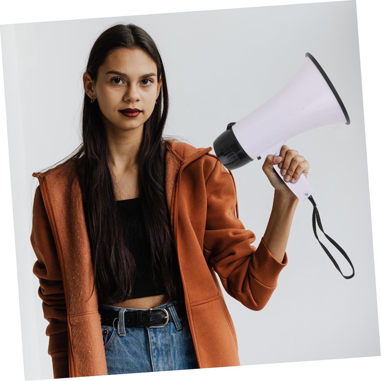 1set Portable Loudspeaker Megaphone Volume Battery Operated Handheld Speaker for Cheerleading and Outdoor Events Sound and Recording Capabilities Lightweight Design