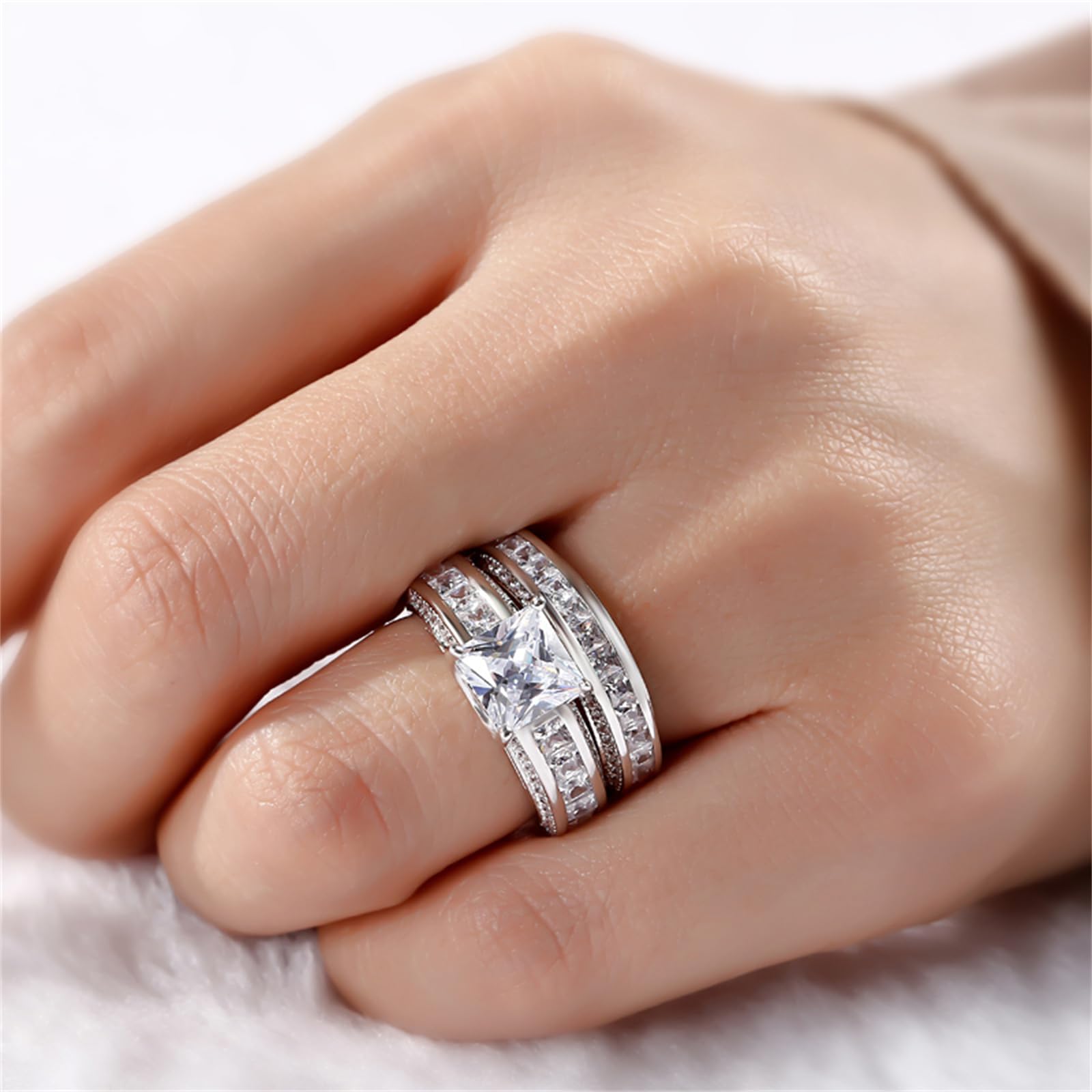 Jeulia Damen Sterling Silber Ringe Set Prinzess-Schliff 4-Prong Diamant Ringe Set Schmuck für Braut Hochzeit Band Verlobungsring Trauring Ehering
