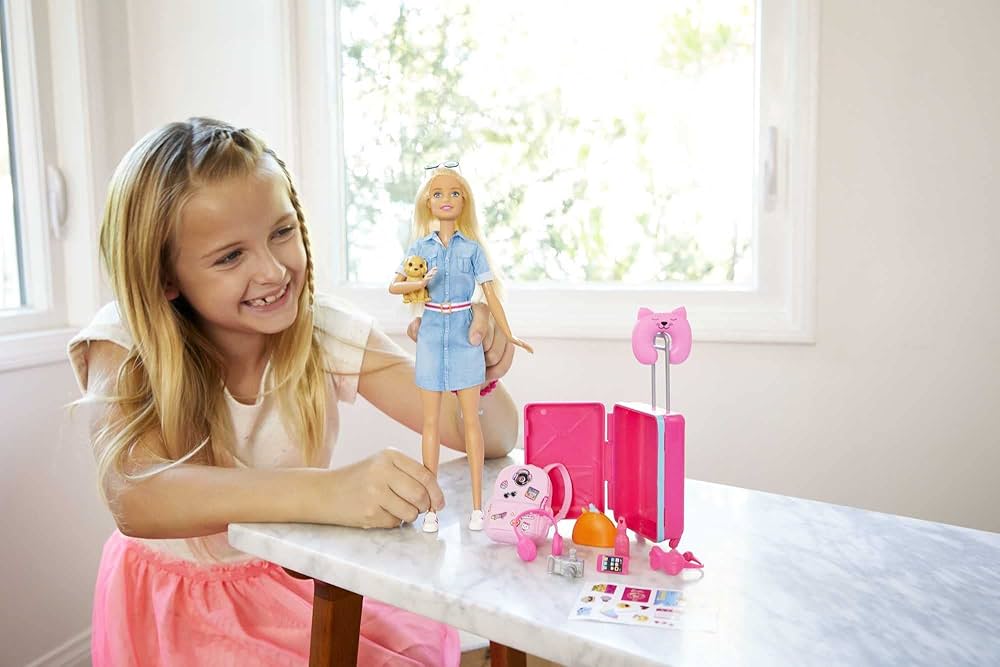 Barbie Blonde Pop en Reisset met Accessoires - Inclusief