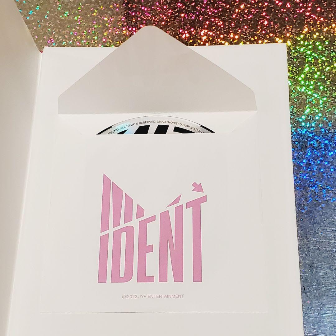Amazon.co.jp: 盤Stray Kids スキズ MAXIDENT アルバム バンチャン