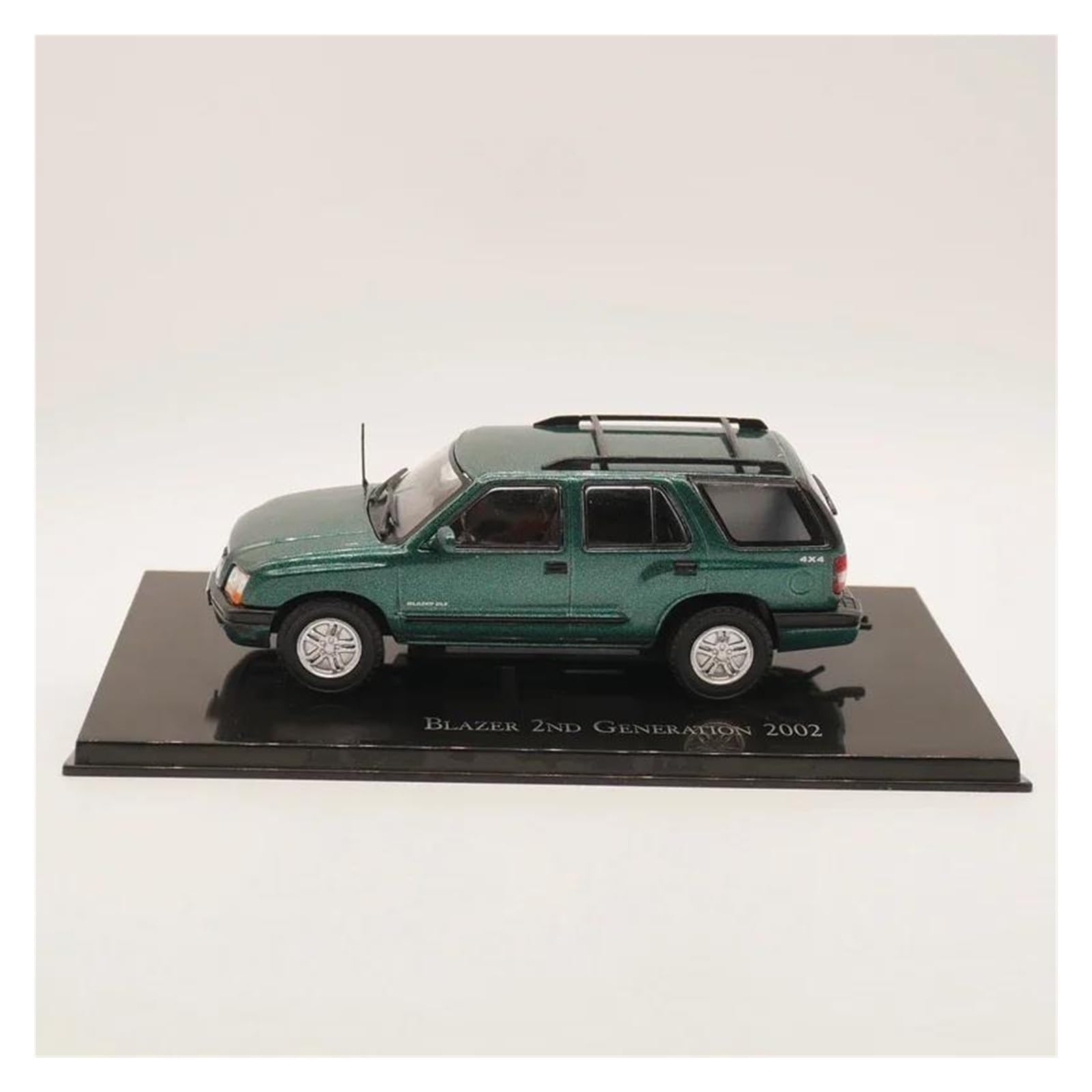 Metallo Scala Replica 1 43 per Blazer 2a generazione fuoristrada modello auto in lega collezione di decorazioni per la casa Hobby Veicoli Giochi Set