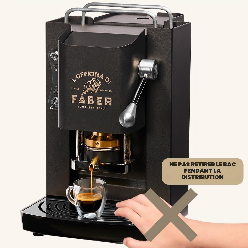 FABER COFFEE MACHINES | Model Pro Deluxe | Machine à café avec dosettes ese 44 mm | Finition chrome noir mat | Pressacialda en laiton