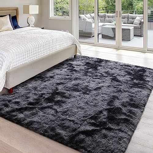 black rugs