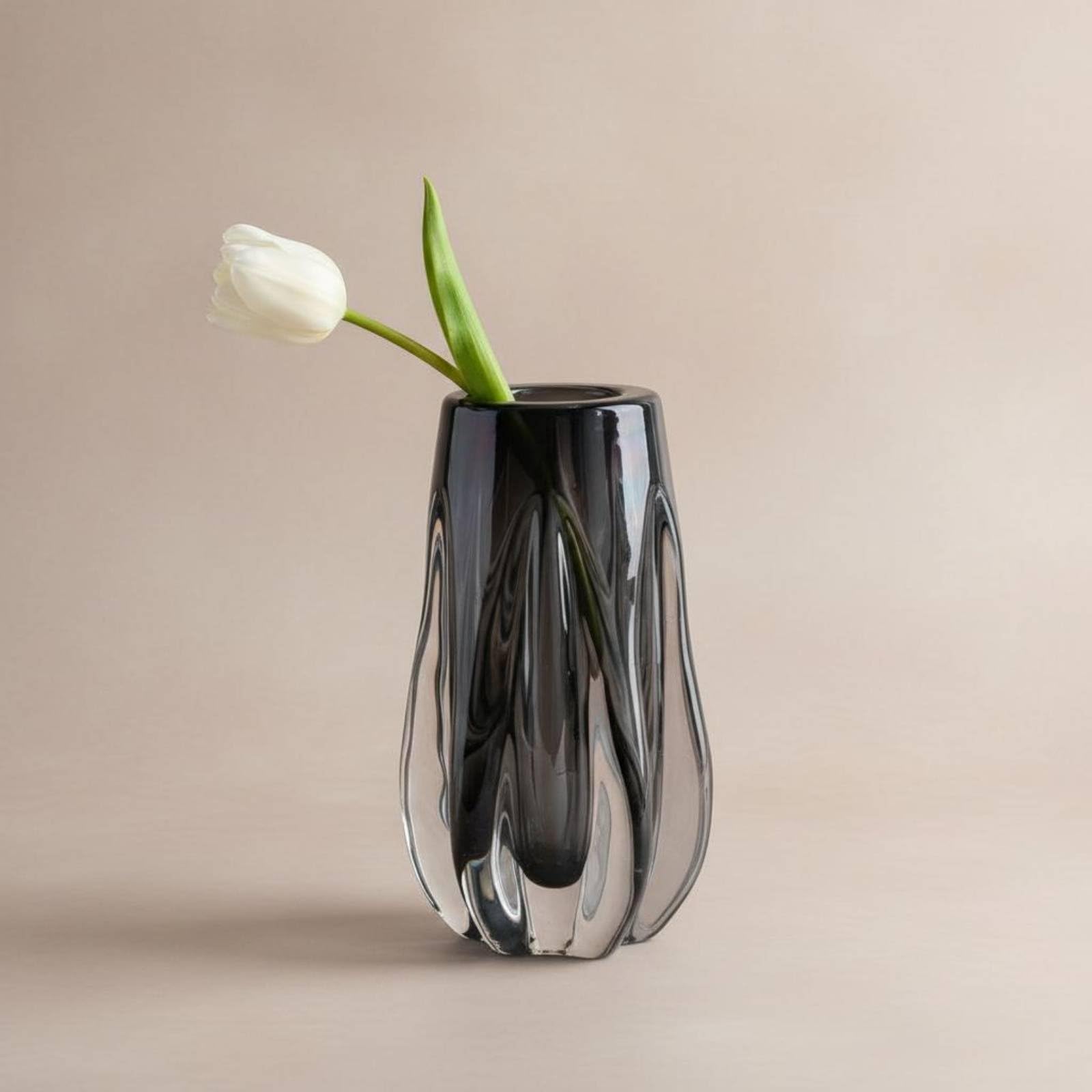 Vaso Decorativo in Vetro Soffiato Vaso Contenitore Centrotavola Superficie Levigata Brillante con Effetto Cattura Moderno Essenziale Adatto per Steli, Grigio, M