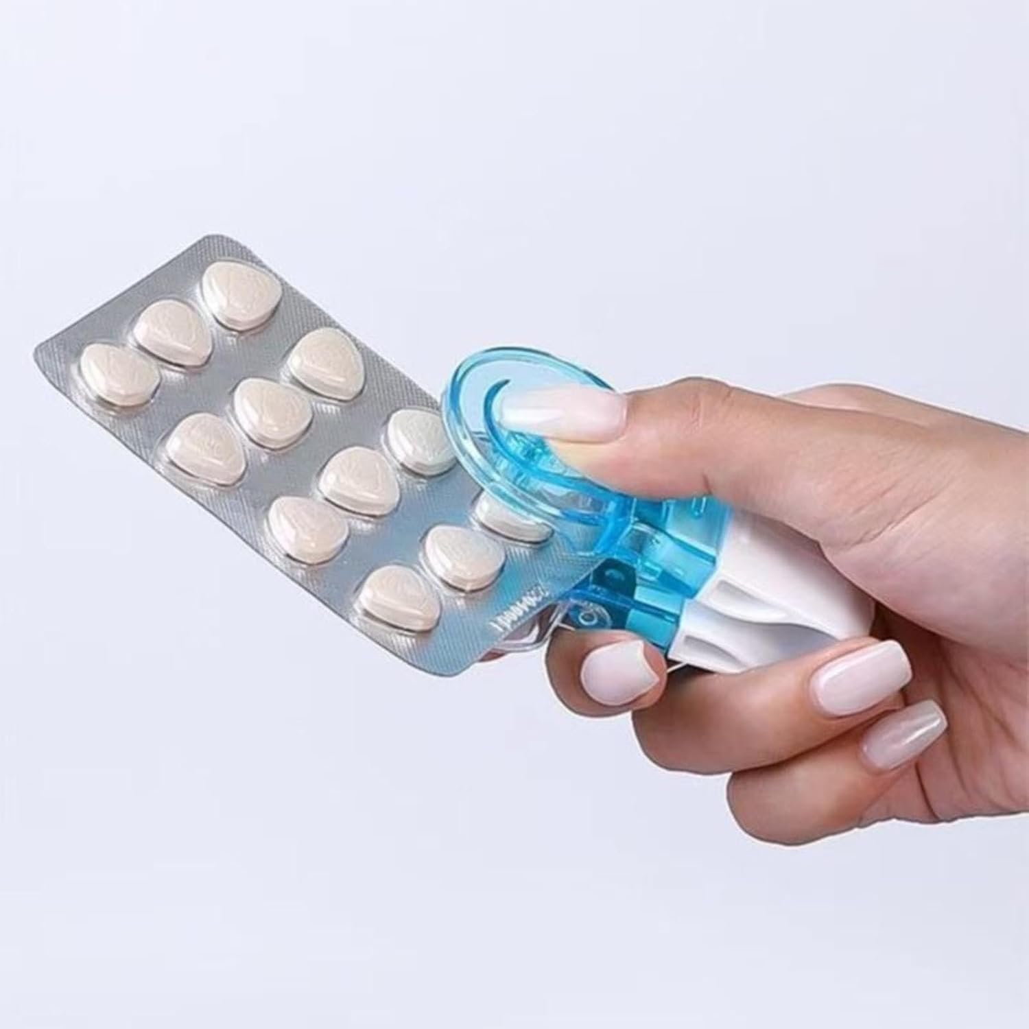 2 Pcs Blue Portable Pill Taker Remover, Pill Remover, Blister Pack Opener Popper Assistance No Contact Easy to Take Out Portable Travel Tablet Dispenser Pills Extractor Tool Medication Aids