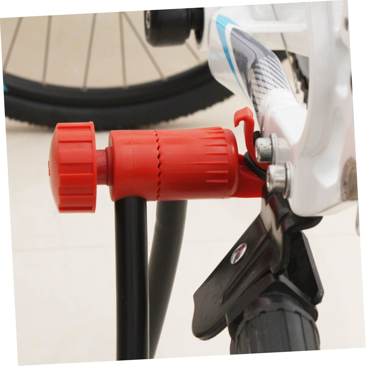 OSOLADY Sturdy Bike Kickstand Holder Practical Support Bracket for Bikes Design for and Repairs Black