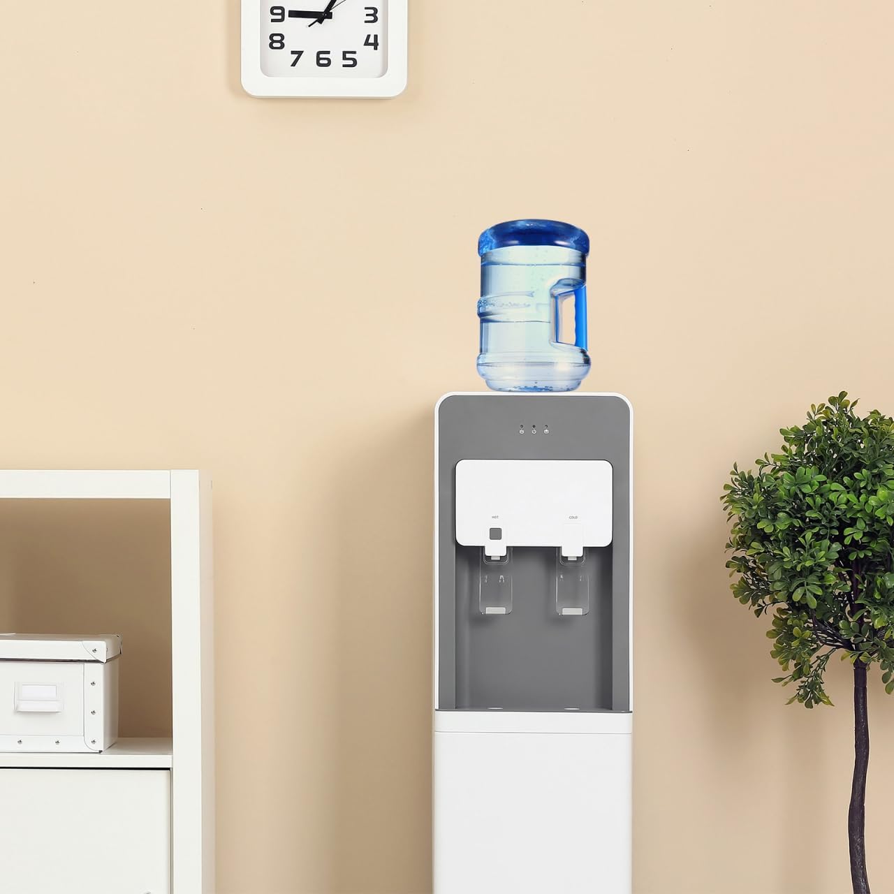 Water Bottle 2 Gallon Portable Water Containers with Handle Large Capacity Large Reusable Motivational Jug for Camping Outdoor Sports Travel - Image 7