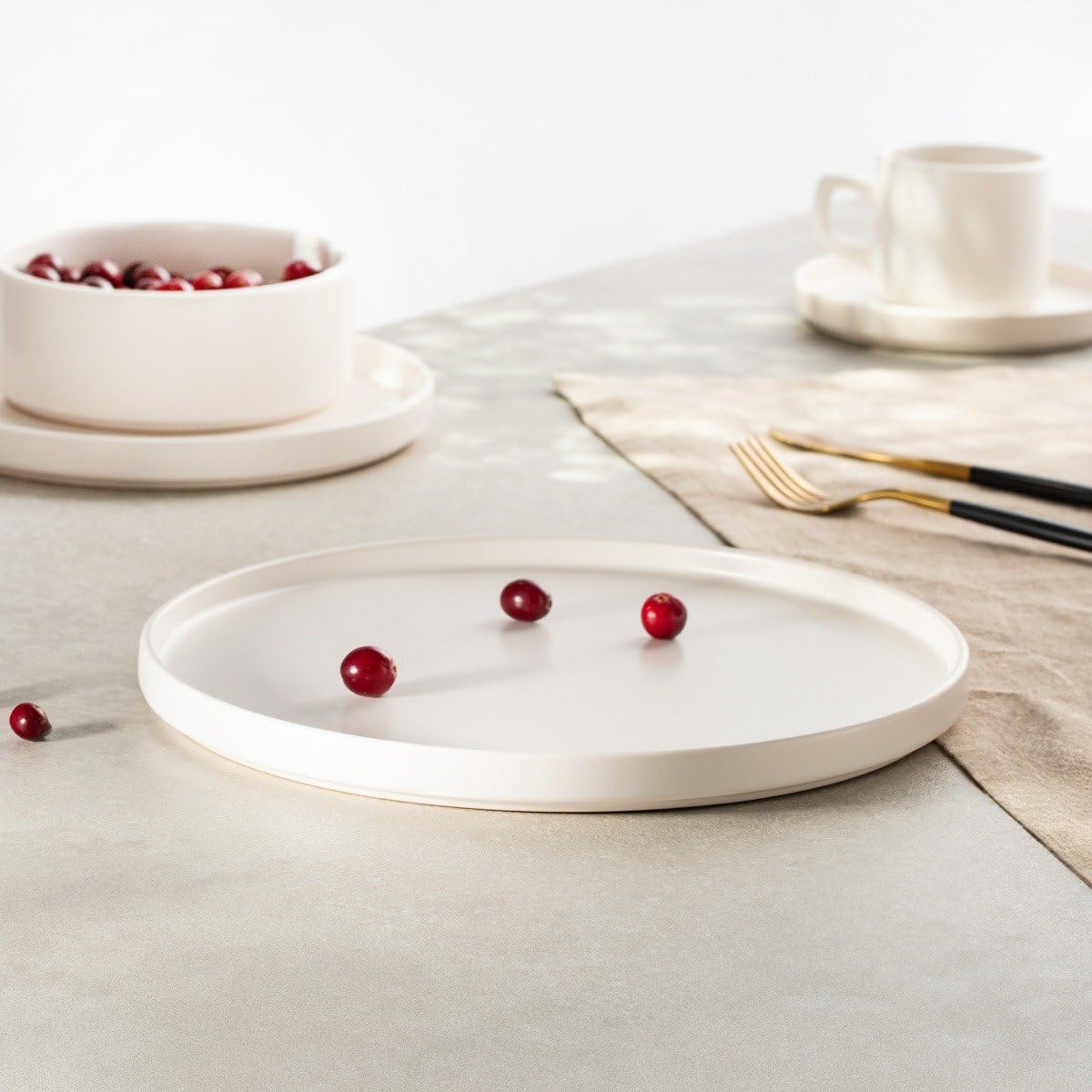 HOMLA FAMELIO Teller-Set 6-teilig, weiß, 27 cm, elegant & spülmaschinenfest, Geschirr Kollektion