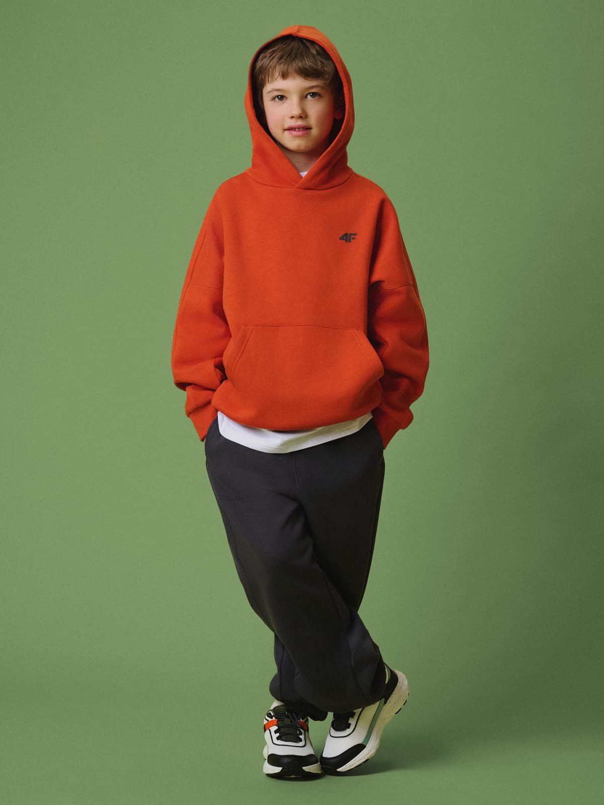 4F BLUZA DRESOWA CHŁOPIĘCA LOOSE OCIEPLANA