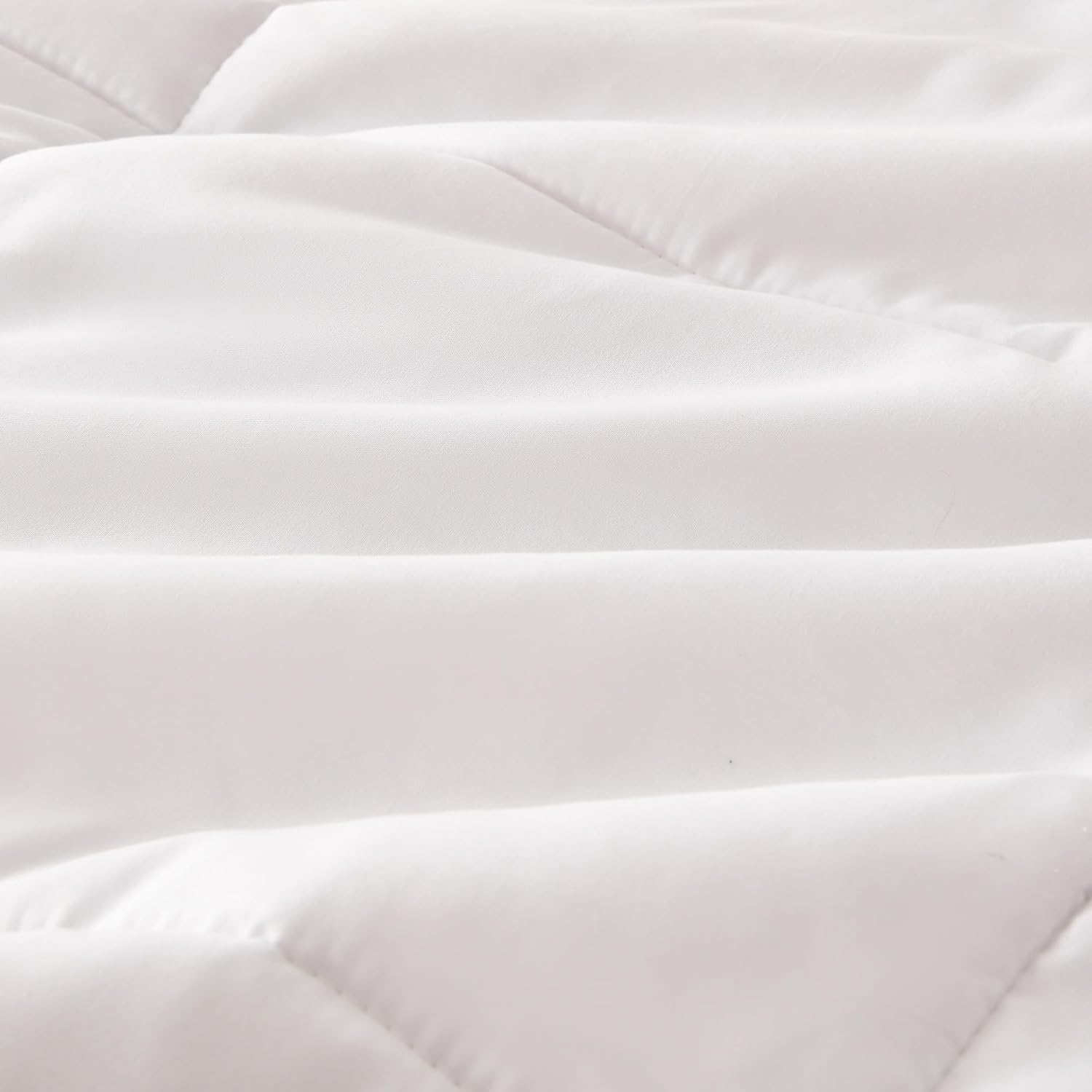 Shatex White Comorter Set Twin Size Bedding Set 2pcs, 1 Soft Twin Comforter and 1 Pillowcase for All Season, Cozy Home Decor, Machine Washable
